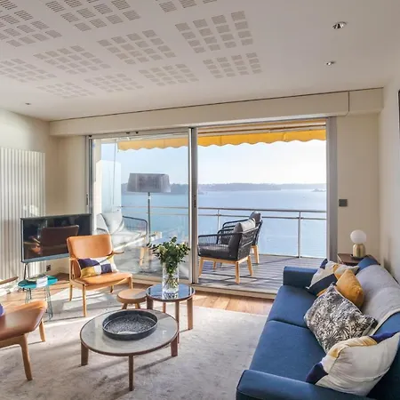De Bon Matin - Au Dessus De L'hotel Castelbrac Apartment Dinard